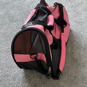 Small dog travel carrier